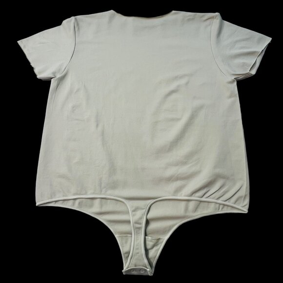 SKIMS Essential T-Shirt Bodysuit‎ Bone Womens 4X/5X - Picture 5 of 12